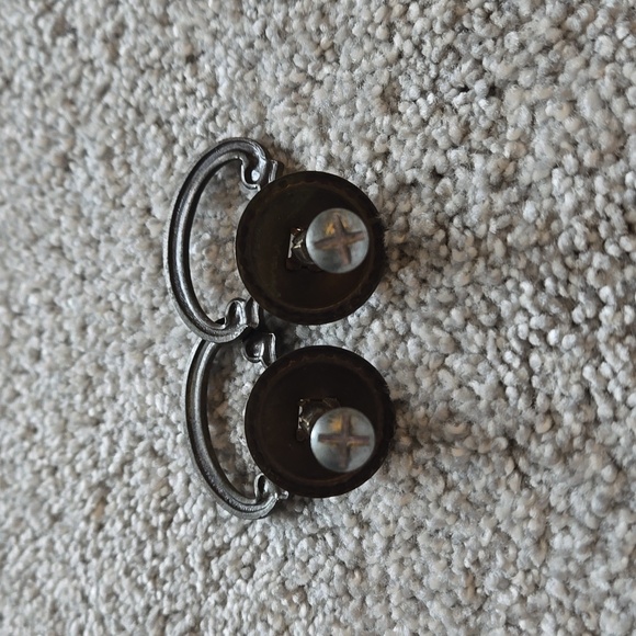 Vintage Furniture Hardware Drawer Pulls Brass Ornate Ring Pull - Picture 3 of 3